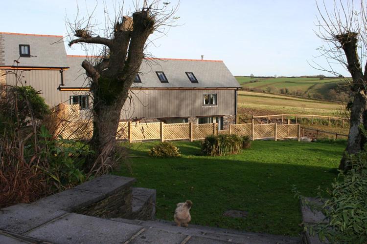 Creber * Totnes